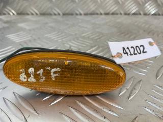 повторитель поворота на крыле Mazda 323F BJ 1999, 464120