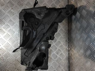 ящик под инструменты Audi Q7 4L 2006, 3.0 л., TDi, BUG, дизель, АКПП, бежево-серый, внедорожник 5 дв., полный привод, правый руль, 4L0012112C