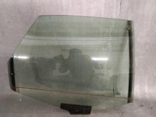 стекло двери задней правой Audi A6 4A/C4 1996, седан