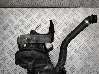 насос продувки катализатора Audi A6 4F/C6 2006, 2.4 л., i, BDW, бензин, вариатор, чёрный, седан, передний привод, правый руль, 06A959253B, 4F0906615