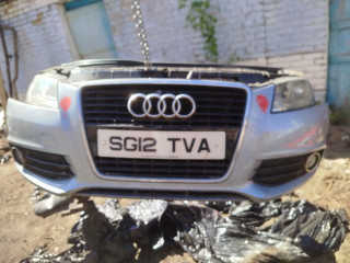 передняя часть (ноускат) в сборе Audi A3 8P/8PA [2-й рестайлинг] 2013, дизель, серебристый, правый руль