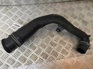 патрубок интеркулера Volkswagen Polo 3 поколение [рестайлинг] 2002, 1.4 л., TDi, дизель, 6Q0129654L
