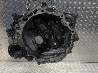 КПП механическая (МКПП) Volkswagen Golf 4 поколение 1999, 1.8 л., i, AGN, бензин, 5МКПП, передний привод, EBD