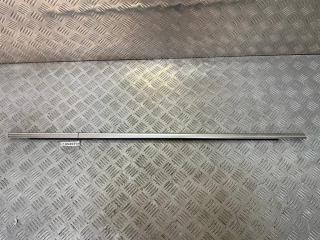 молдинг стекла Volkswagen Passat B6 2007, 2.0 л., TDi, BMR, дизель, 6МКПП, чёрный, седан, передний привод, правый руль, 3C5839476B
