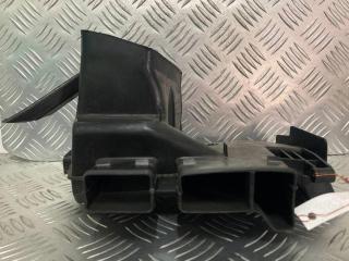 воздуховод (дефлектор) радиатора Volkswagen Passat B5 1998, 1.9 л., TDi, дизель, седан, 3B1819151A