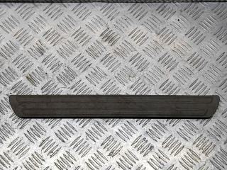 накладка на порог внутренняя Audi Q7 4L 2006, 3.0 л., TDi, BUG, дизель, АКПП, бежево-серый, внедорожник 5 дв., полный привод, правый руль, 4L0853793