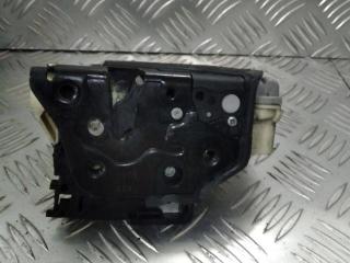 замок двери передней правой Volkswagen Passat B6 2009, 3C2837016A