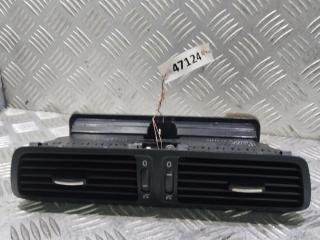 дефлектор обдува салона Volkswagen Passat B6 2009, 2.0 л., TDi, CBAA, дизель, 6МКПП, серебристый, седан, передний привод, правый руль, 3C2819728E, 3C2819728F