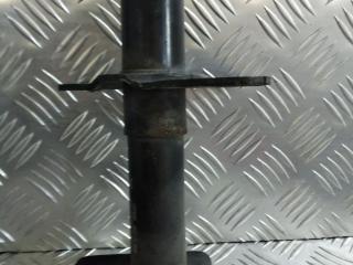 Крепление бампера переднего Volkswagen Passat B5 1998, 3B0807133A