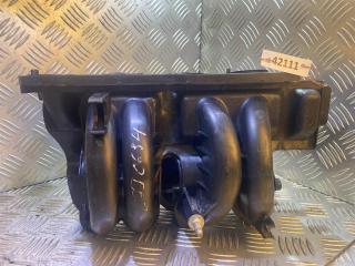 коллектор впускной Renault Scenic 1 поколение 1999, 1.4 л., i, бензин, 7700273860