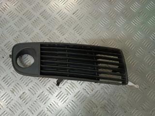 заглушка (решетка) в бампер Audi A6 4B/C5 1997, 4B0807682H