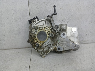 кронштейн ТНВД Renault Scenic 2 поколение 2004, 1.9 л., 8200240204