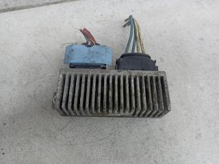 реле накала свечей Renault Master 3 поколение (2010 - 2014), 8200558438
