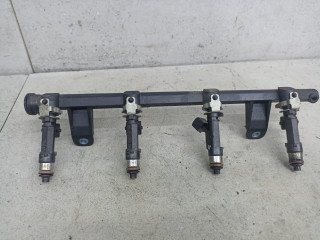 топливная рампа Renault Logan 1 поколение (2004 - 2009), 8200494284