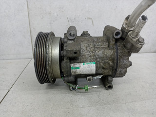 компрессор кондиционера Renault Clio 3 поколение 2009, 8200953359