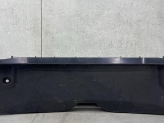 накладка внутренняя на заднюю панель кузова Mercedes-Benz C-Класс W205/S205/C205 (2014 - 2018), A2056902307