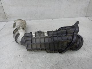 патрубок интеркулера Renault Duster 1 поколение 2014, 144604018R