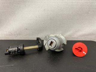 личинка дверного замка BMW 5 серия F07/F10/F11 F10 2011, АКПП, задний привод, 51217207448