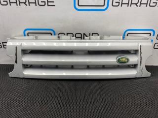 решетка радиатора Land Rover Discovery 3 поколение 2006, АКПП, полный привод, DHB000274LML