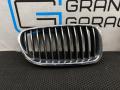 решетка радиатора BMW 5 серия F07/F10/F11 F10 2012, АКПП, задний привод, 51137203650 - фото №3