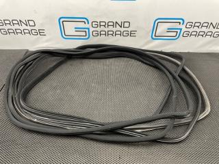 Уплотнитель двери комплект Mercedes-Benz C-Класс W204/S204/C204 [рестайлинг] W204 2012, АКПП, задний привод, 2046970351