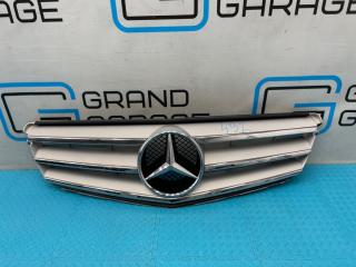 решетка радиатора Mercedes-Benz C-Класс W204/S204 W204 2009, АКПП, задний привод, A2048800023