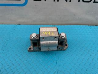 кронштейн КПП Mercedes-Benz C-Класс W204/S204 W204 2009, АКПП, задний привод, A2202401818