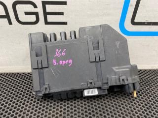 блок предохранителей Mercedes-Benz S-Класс W221 2007, АКПП, задний привод, A2215400750