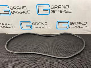 уплотнитель двери Jeep Grand Cherokee 4 поколение WK2 2012, АКПП, x9 - black/черный., полный привод, правый руль, 55399256AC