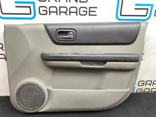 обшивка двери передняя правая Nissan X-Trail T30 2003, дизель, МКПП, полный привод, 809008H300