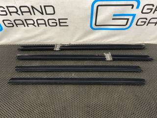 Уплотнитель стекла BMW 5 серия F07/F10/F11 F10 2012, АКПП, задний привод, 51337182277
