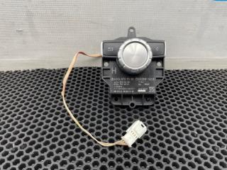 кнопка (выключатель) Mercedes-Benz C-Класс W204/S204 W204 2011, АКПП, задний привод, A2048709558