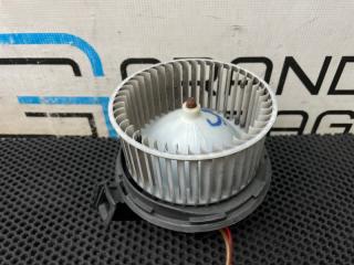 моторчик печки Mercedes-Benz C-Класс W204/S204 W204 2011, АКПП, задний привод, 2048200008