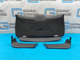 обшивка крышки багажника Porsche Cayenne 958 2013, АКПП, 2t / c9x - черный, полный привод, правый руль, 95855560100