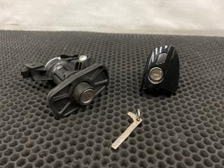 Личинки замка комплект Mercedes-Benz C-Класс W204/S204 W204 2010, АКПП, задний привод, 2047600677