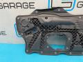обшивка двери передняя левая Volkswagen Scirocco 3 поколение 137 2009, робот, 4c / r5z rising blue (синий), передний привод, правый руль, 1Q0837755 - фото №7