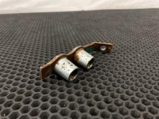 кронштейн (крепление) Mercedes-Benz E-Класс W211/S211 2004, АКПП, задний привод, 2303571042