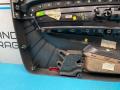 обшивка салона Volkswagen Scirocco 3 поколение 137 2009, робот, 4c / r5z rising blue (синий), передний привод, правый руль, 1K8867012BC - фото №19