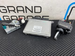 ЭБУ комплект Mercedes-Benz C-Класс W204/S204 W204 2008, АКПП, задний привод, 6461504572