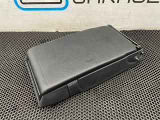 подлокотник Mercedes-Benz E-Класс W212/S212/C207/A207 W212 2009, АКПП, задний привод, A2049700130