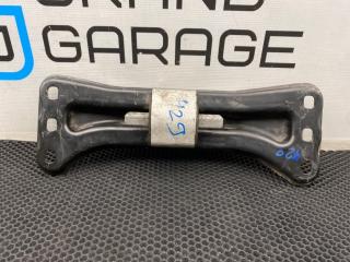 кронштейн КПП Mercedes-Benz E-Класс W212/S212/C207/A207 C207 2011, АКПП, задний привод, A2042422601