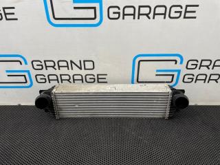 интеркулер BMW 7 серия F01/F02 F01 2012, АКПП, задний привод, 17517577115
