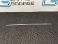 молдинг стекла Jeep Grand Cherokee 4 поколение WK2 2012, АКПП, x9 - black/черный., полный привод, правый руль, 57010503AF - фото №4