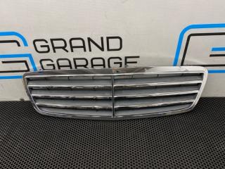 решетка радиатора Mercedes-Benz C-Класс W203/S203/CL203 W203 2004, АКПП, задний привод, A2038800123