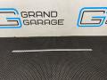 молдинг стекла Jeep Grand Cherokee 4 поколение WK2 2012, АКПП, x9 - black/черный., полный привод, правый руль, 57010502AD - фото №7
