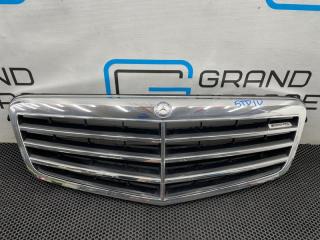решетка радиатора Mercedes-Benz E-Класс W212/S212/C207/A207 W212 2009, АКПП, 197 черный обсидиан, металлик., задний привод, правый руль, A2128800583