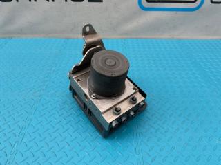 блок ABS Audi A6 4G/C7 2013, робот, l8 / z9y phantomschwarz (черный), полный привод, правый руль, 4G0614517R