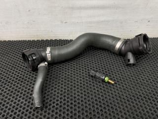 патрубок радиатора BMW X6 E71/E72 E71 2010, бензин, АКПП, белый., полный привод, правый руль, 17127576358