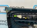 обшивка салона Volkswagen Scirocco 3 поколение 137 2009, робот, 4c / r5z rising blue (синий), передний привод, правый руль, 1K8867012BC - фото №17