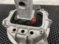 подушка крепления двигателя BMW 7 серия F01/F02 F01 2012, АКПП, задний привод, 6777365 - фото №7